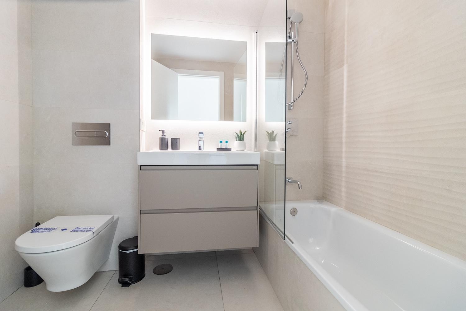 Apartamento Luxury Beachside In Elviria Rdr401 *